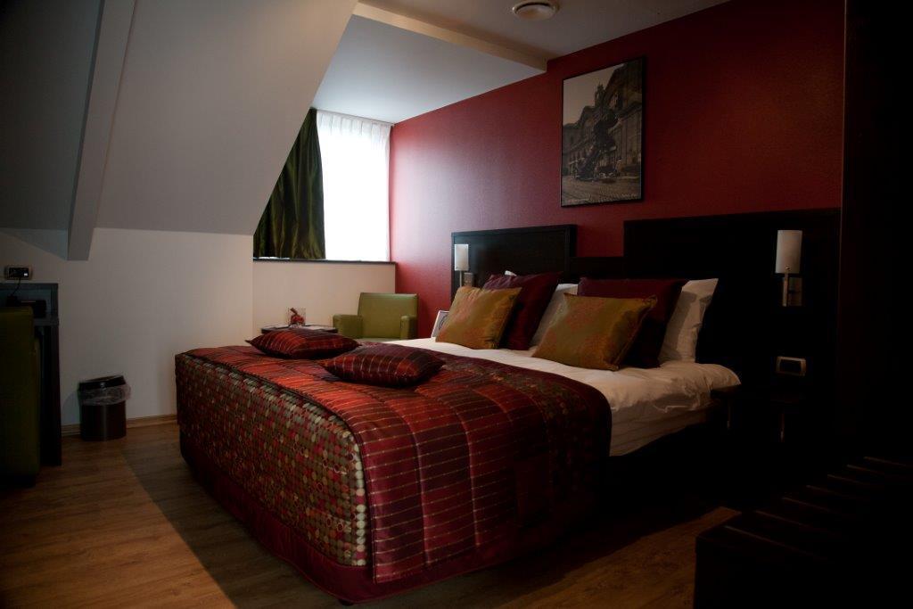 Hotel Tts Tamise Extérieur photo